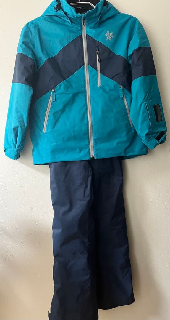 Goldwin 子ども用スキーウェア 140