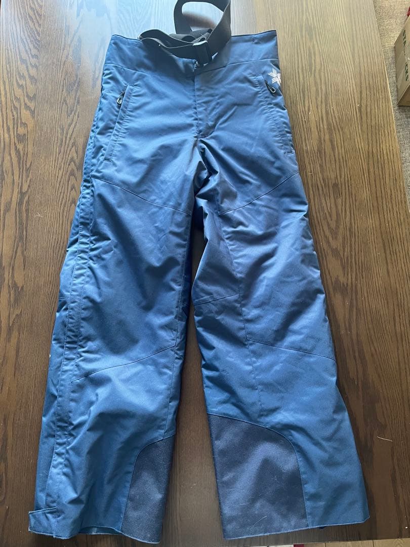 Goldwin 子ども用スキーウェア 140