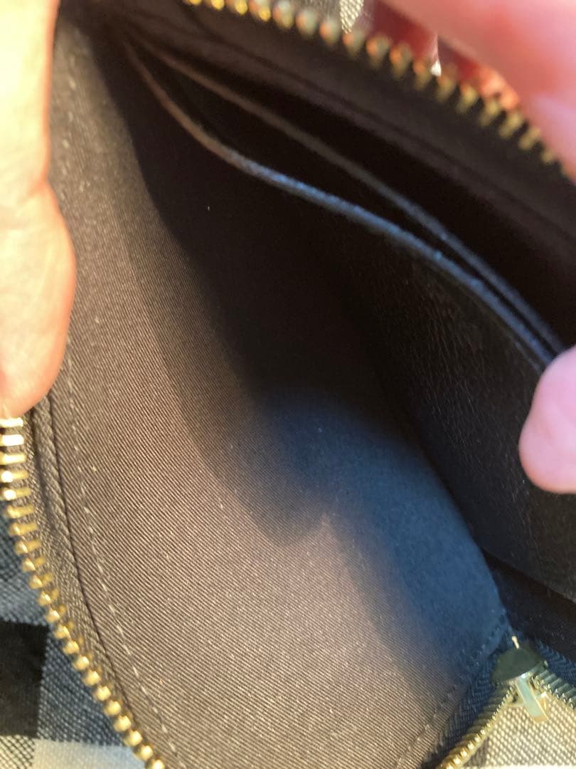 IL BISONTE イルビゾンテ　L字ファスナー　ケース　ブラック