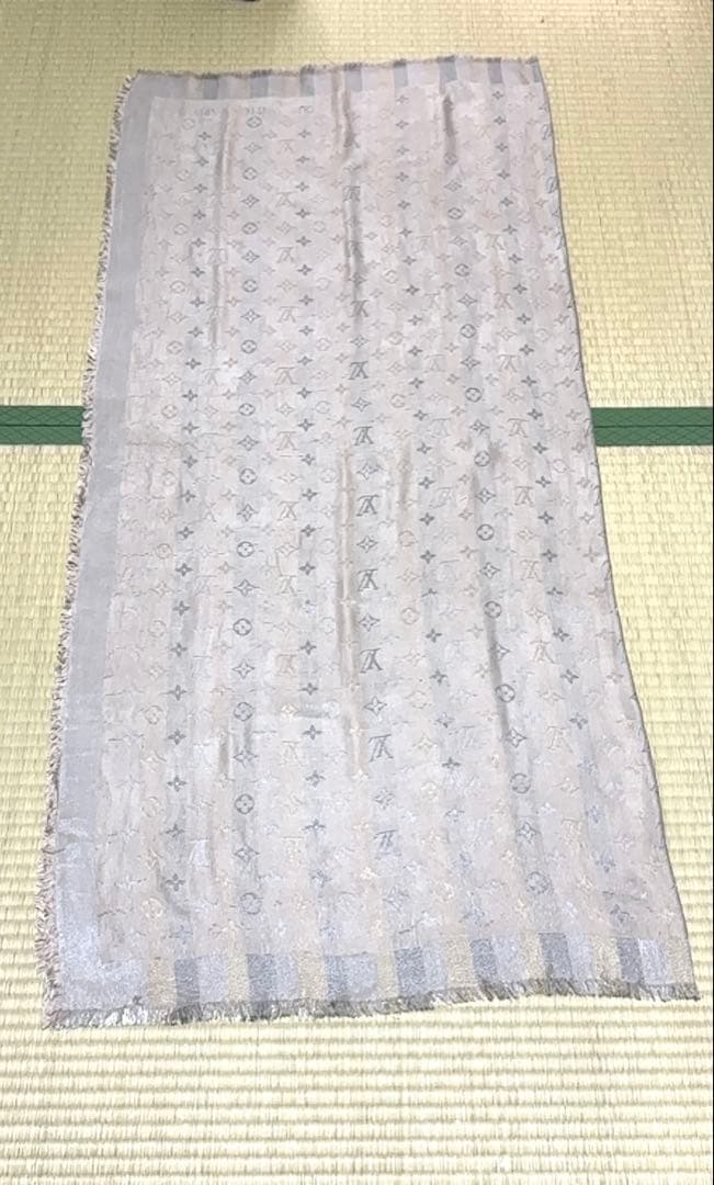 Louis Vuitton ベージュ ストール ストール マフラー ショール