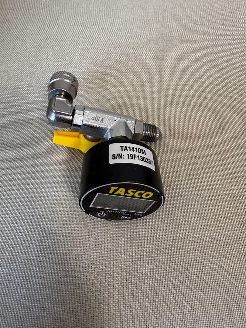 デジタル真空ゲージTASCO TA141DM