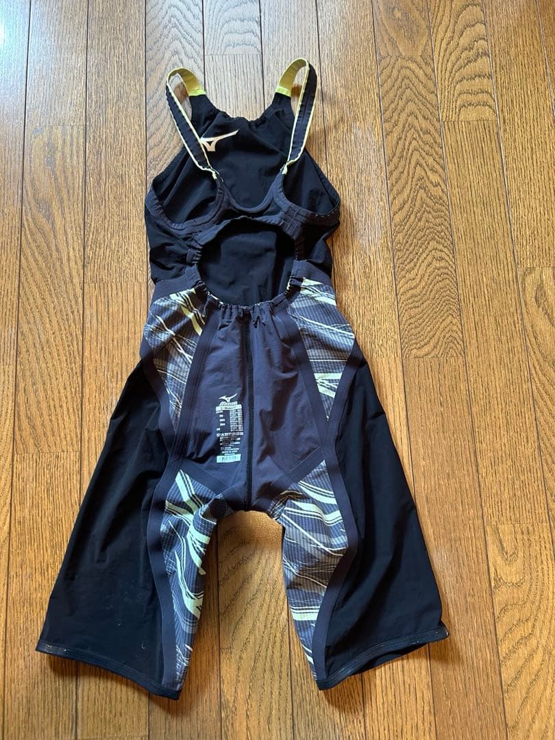 ミズノ競泳水着GX SONIC NEO SL