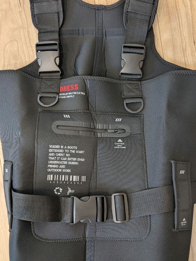 DRESSクロロプレン ウェーダー エアボーン 胴長、 バッグ 、ハンガーセット