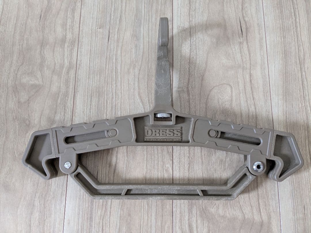 DRESSクロロプレン ウェーダー エアボーン 胴長、 バッグ 、ハンガーセット