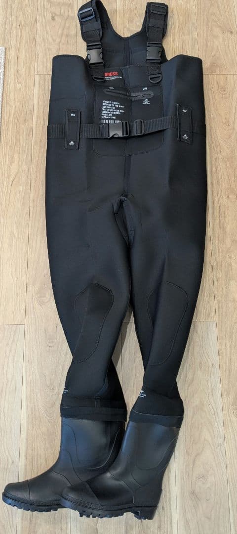 DRESSクロロプレン ウェーダー エアボーン 胴長、 バッグ 、ハンガーセット