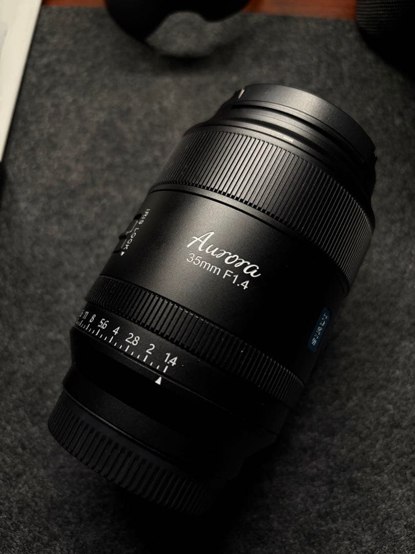 【ほぼ新品】SIRUI Aurora 35mm F1.4 Eマウント