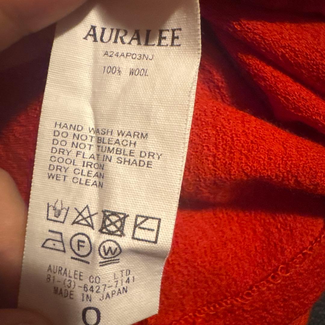 AURALEE トップス　RED