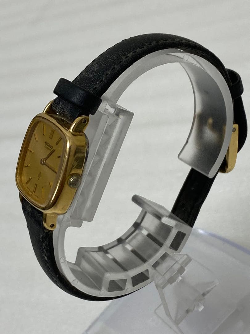 3-3205 SEIKO 14Kクォーツレディース腕時計モデル2320-0760