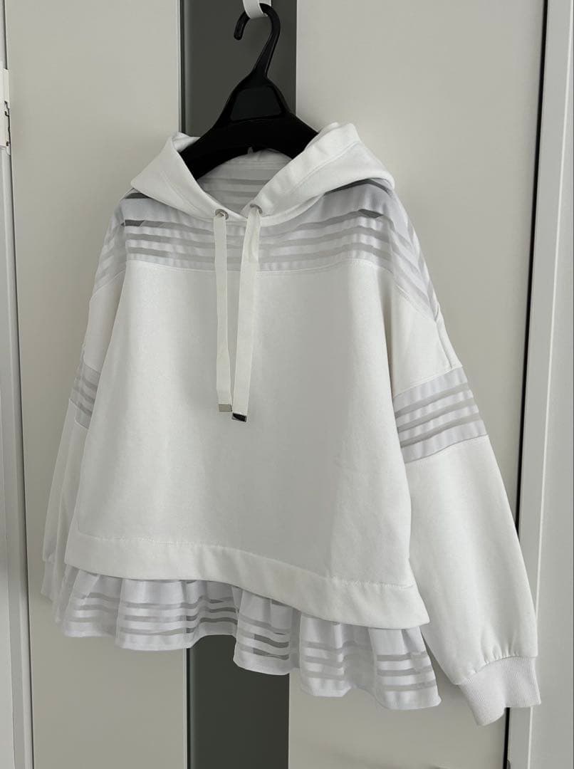 や*な様 グレースコンチネンタル シースルー ホワイト パーカー