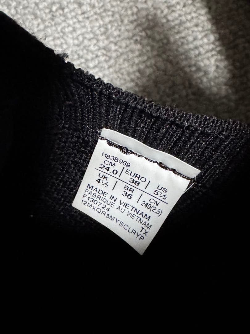 オニツカタイガー　スクロウ　美品　ネイビー