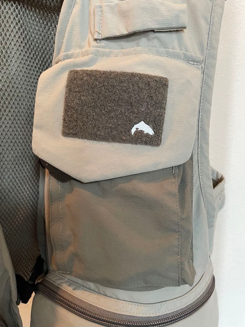 た*し様 美品　シムス simms ベスト