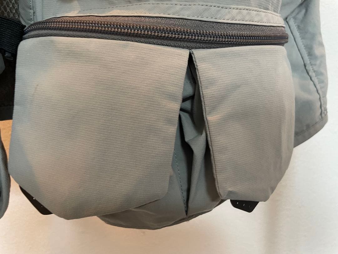 た*し様 美品　シムス simms ベスト