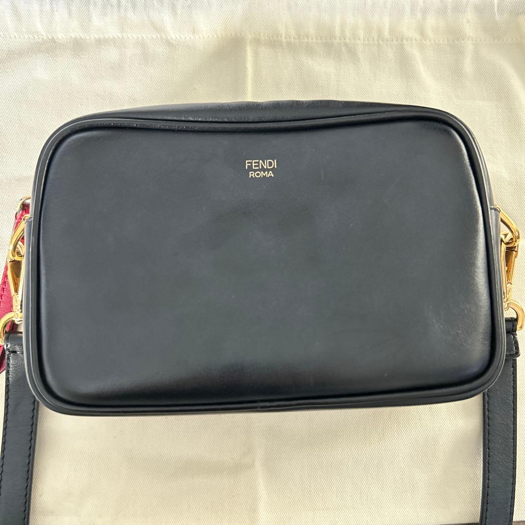 Fendi FFロゴ ショルダーバッグ