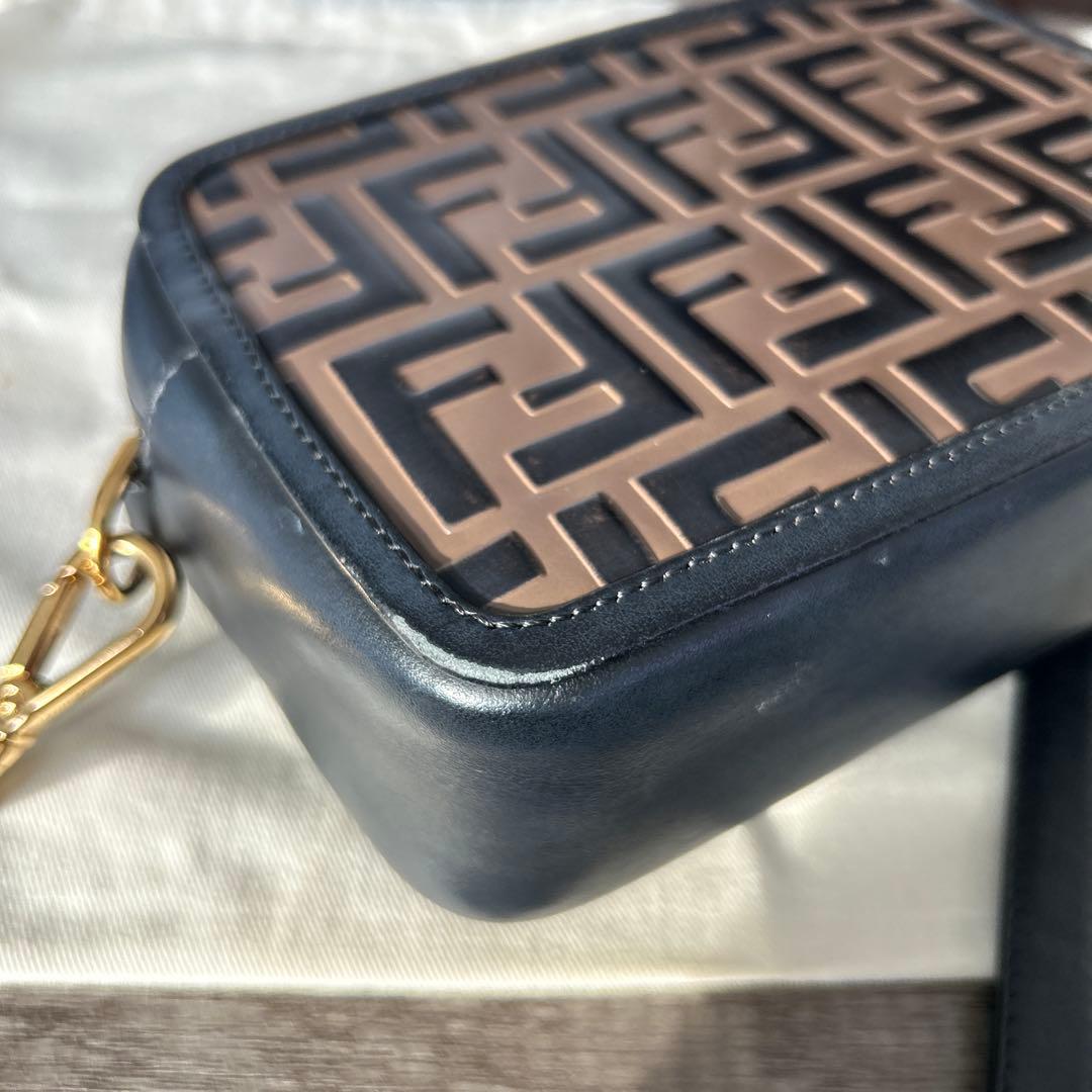 Fendi FFロゴ ショルダーバッグ