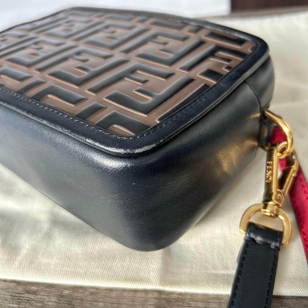 Fendi FFロゴ ショルダーバッグ