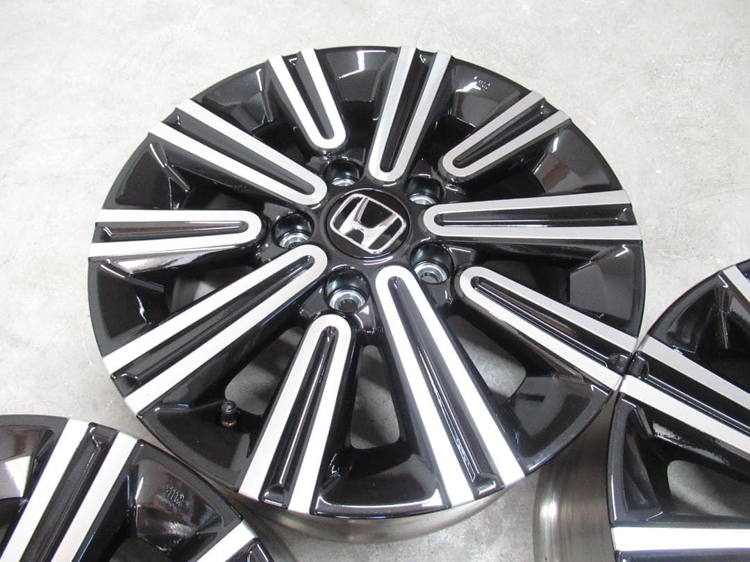 GT フリード 純正 アルミホイール　6J　+50　PCD 114.3　ホンダ