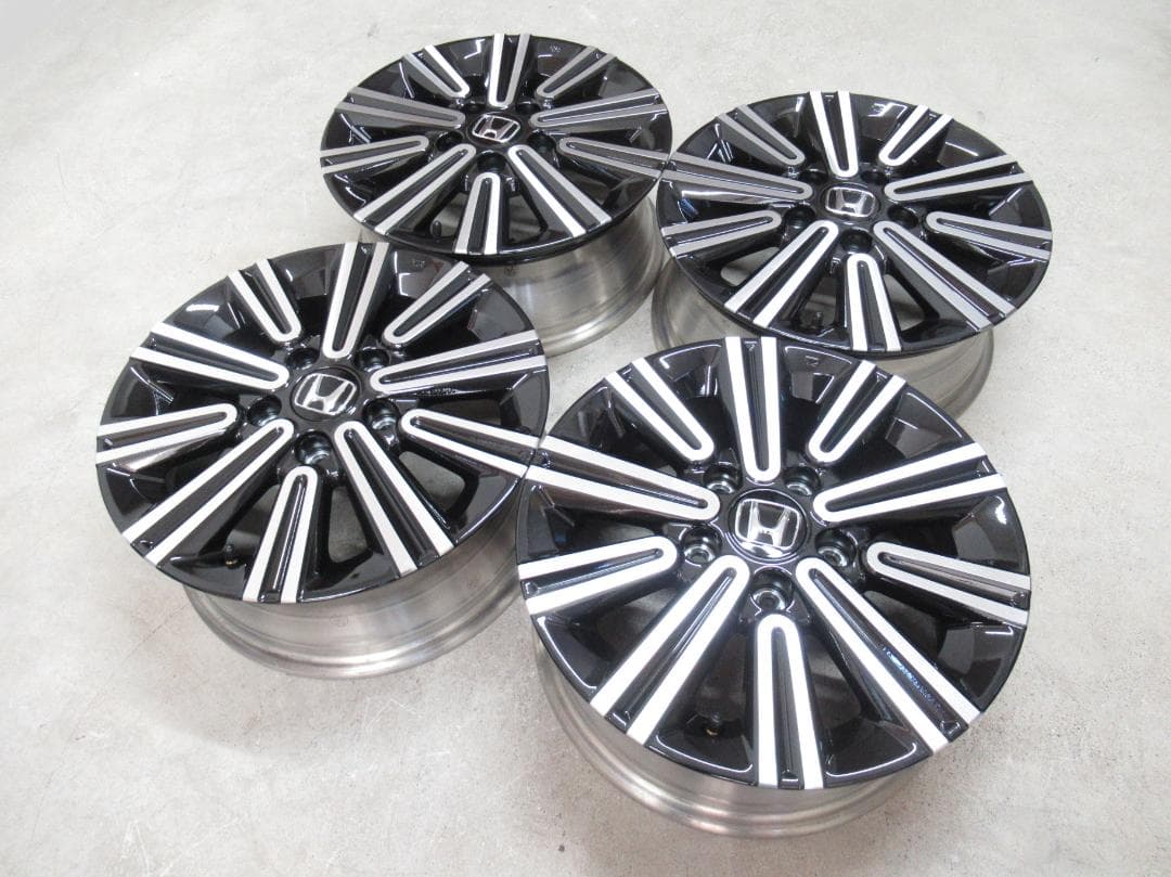 GT フリード 純正 アルミホイール　6J　+50　PCD 114.3　ホンダ