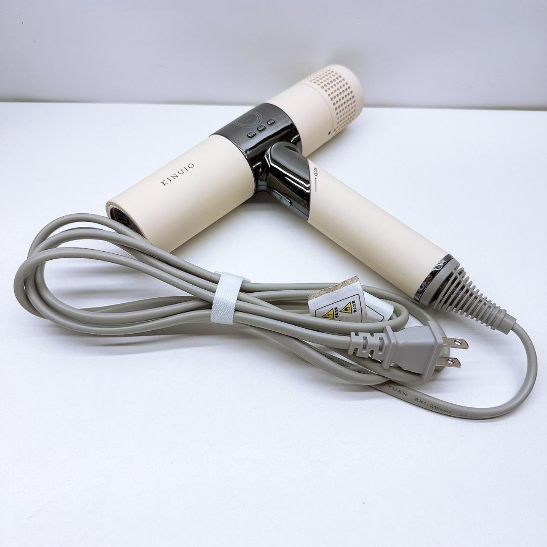 《ほぼ未使用》 KINUJO 絹女 ドライヤー キヌジョ