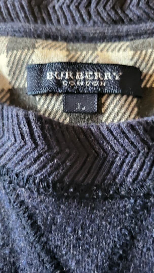 Burberry ネイビー セーター Lサイズ