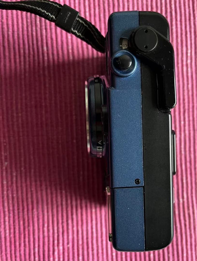 Konica C35EF3 ブルー コニカ コンパクトフィルムカメラ　美品？