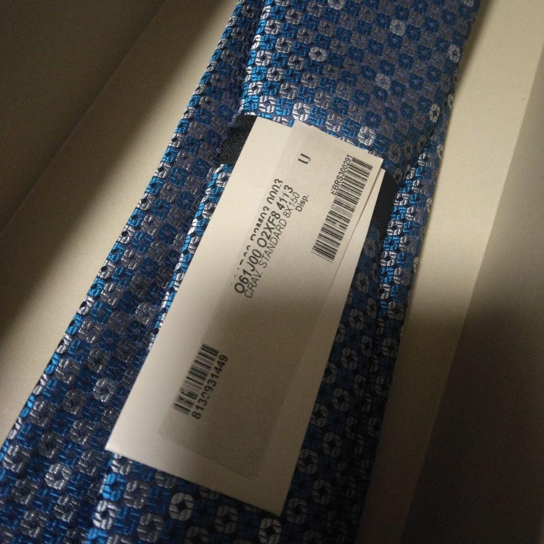 ss54000円の品　新品未使用　箱、ショッパー付き　Brioni