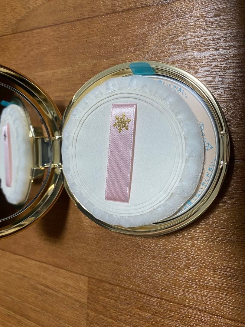 スノービューティーホワイトニングスキンケアパウダー（レフィル付き）