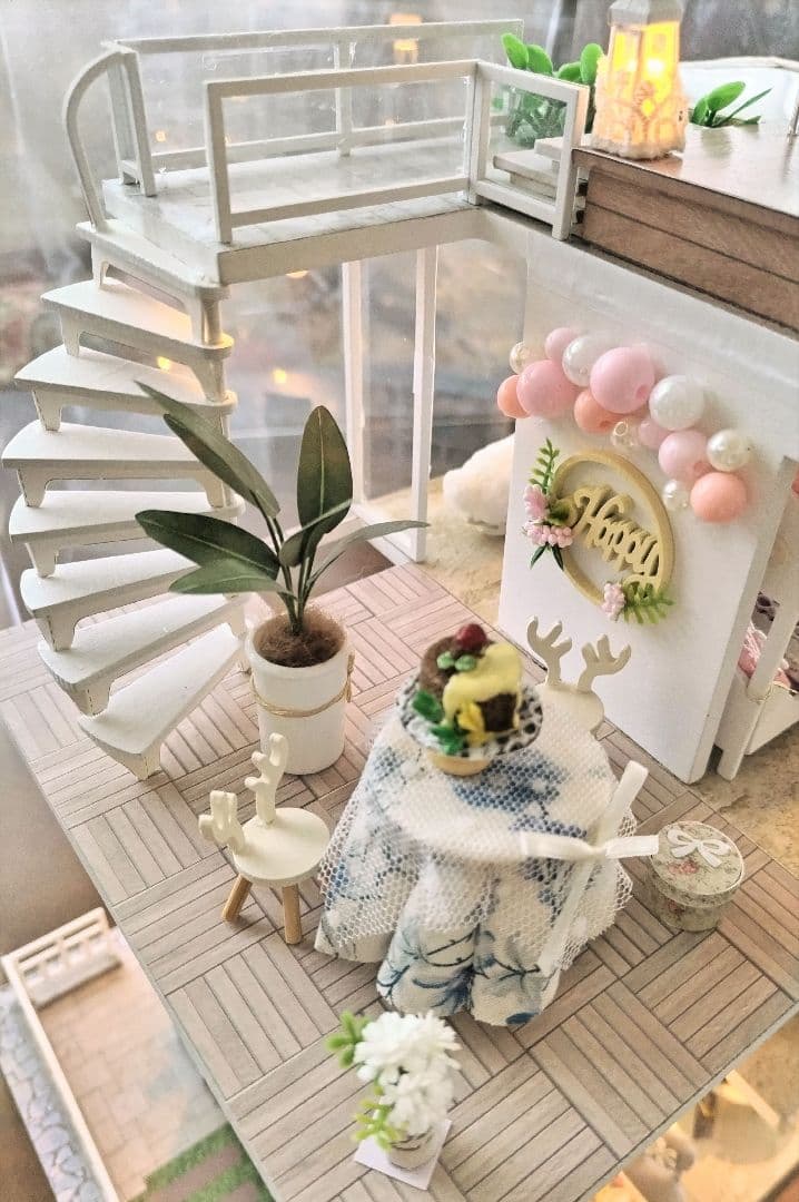 *完成品*ドールハウス 360度型 3階建て 屋上 プール オルゴール カバー付