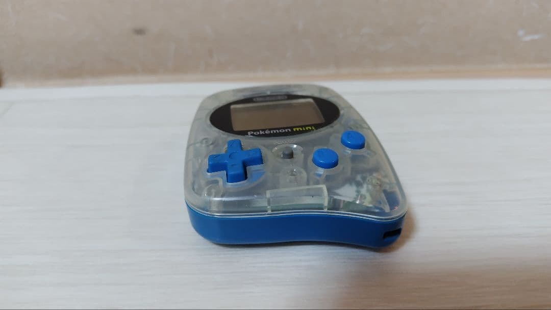 Nintendo　ポケモンミニ　ソフト、ストラップ付き