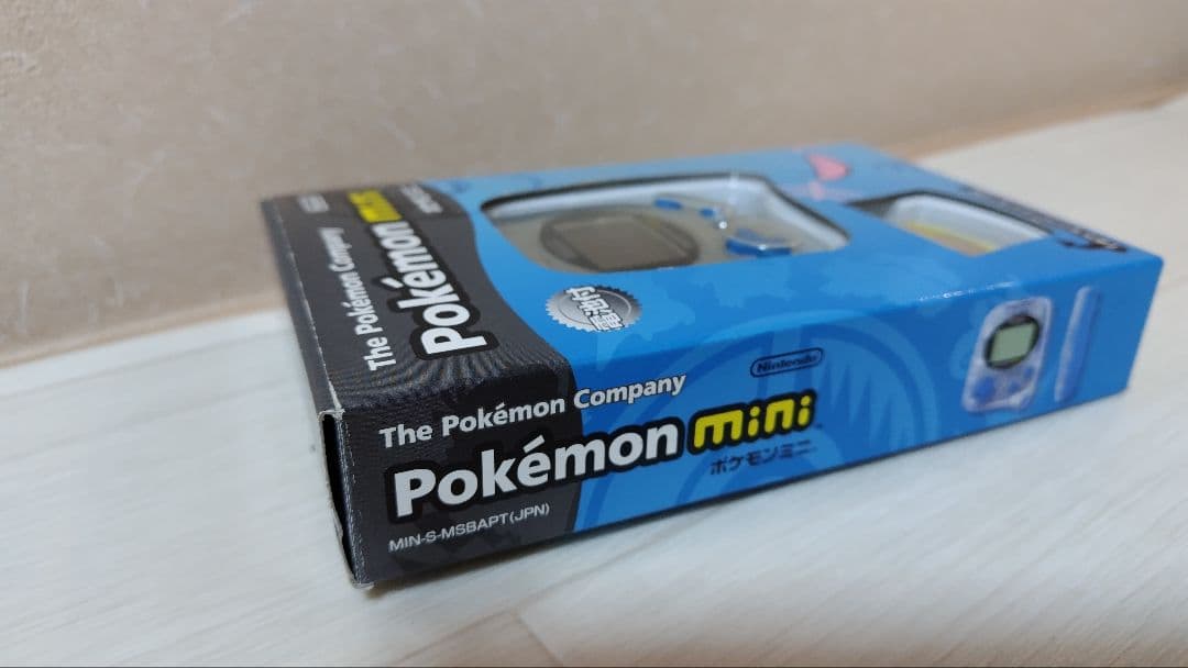 Nintendo　ポケモンミニ　ソフト、ストラップ付き