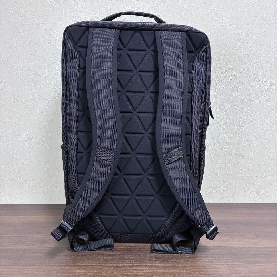 ザ・ノース・フェイス シャトルデイパック　NM82329 ブラック(K)24L