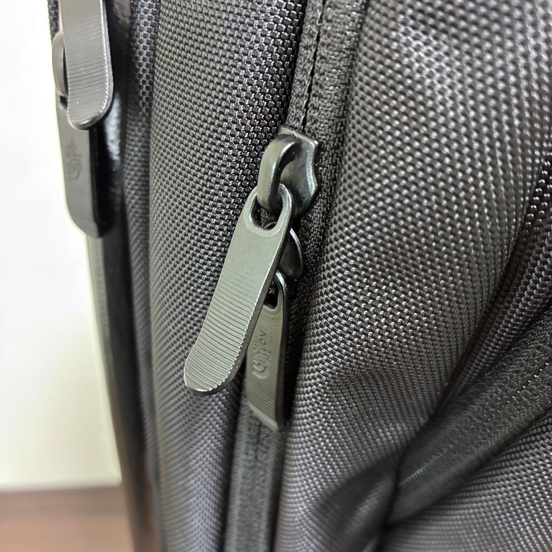 ザ・ノース・フェイス シャトルデイパック　NM82329 ブラック(K)24L