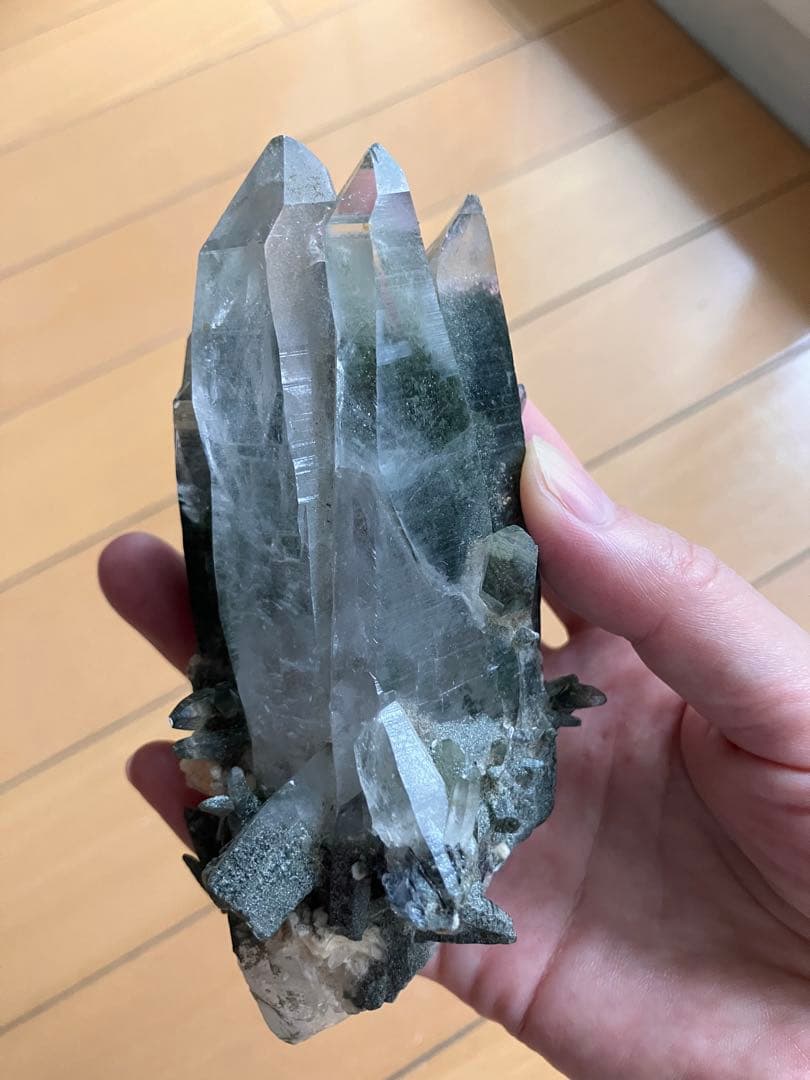 ガネーシュヒマール　原石