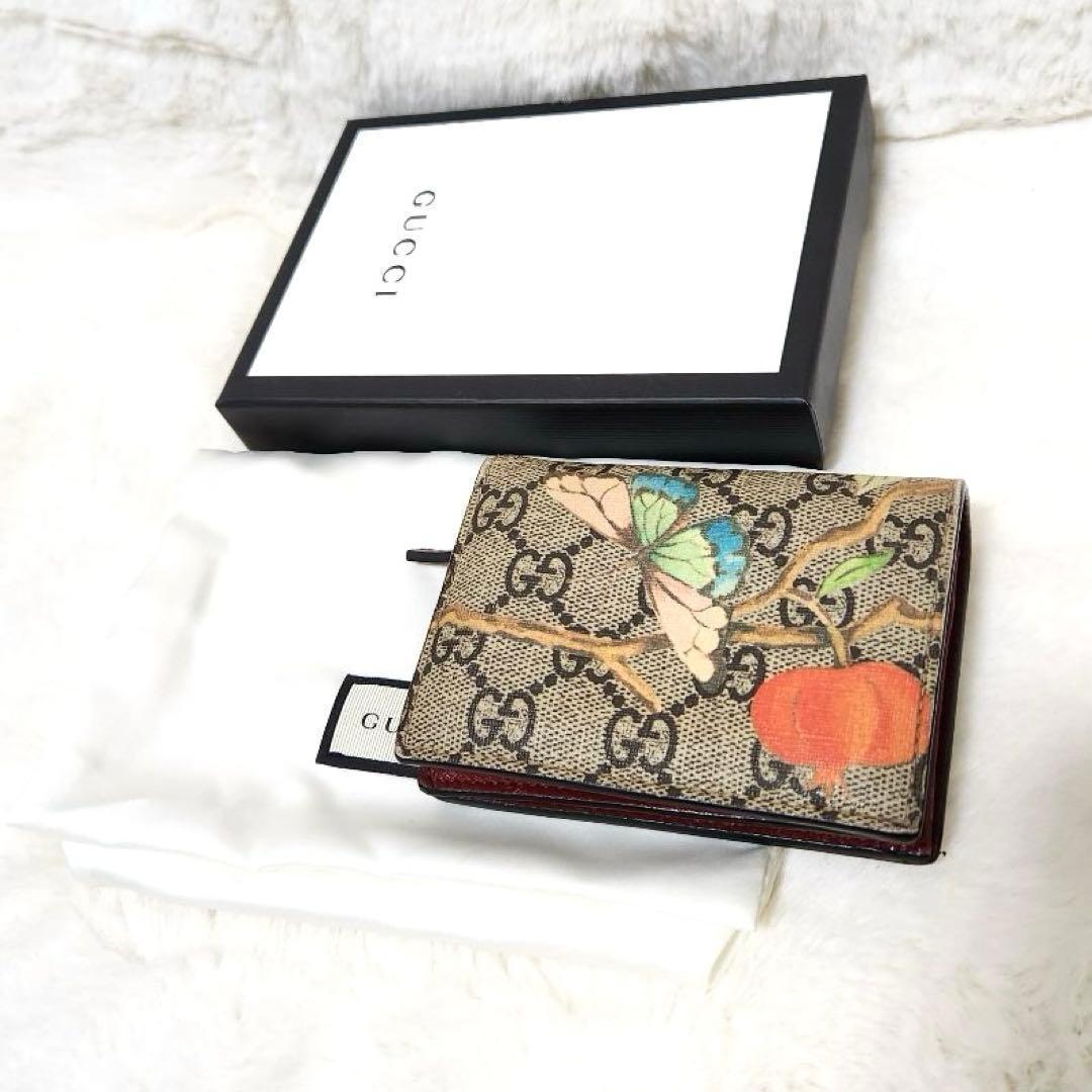 ✨美品　付属品あり✨グッチ　二つ折り　フローラ　アニマリエ　蝶　PVC