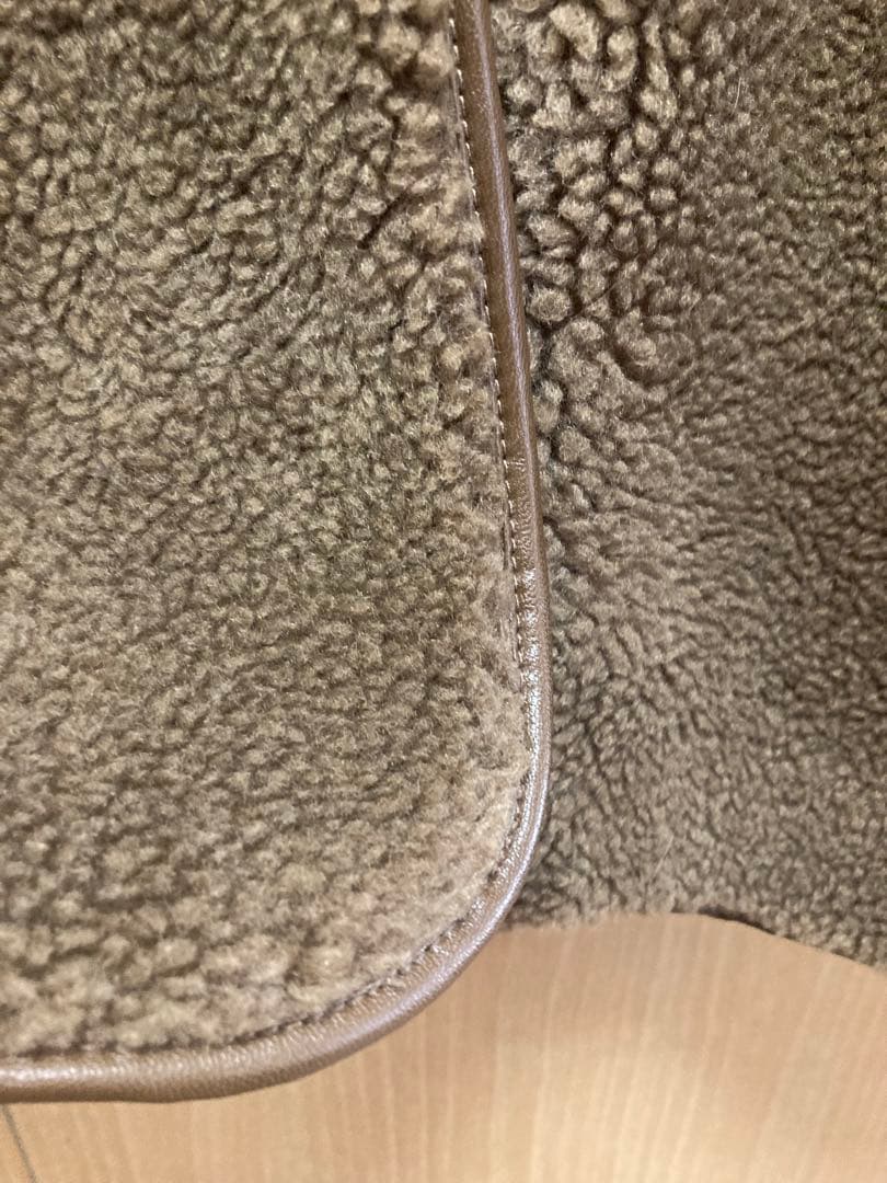 《美品》ビューティーアンドユース ボアフェイクムートン リバーシブルジャケット