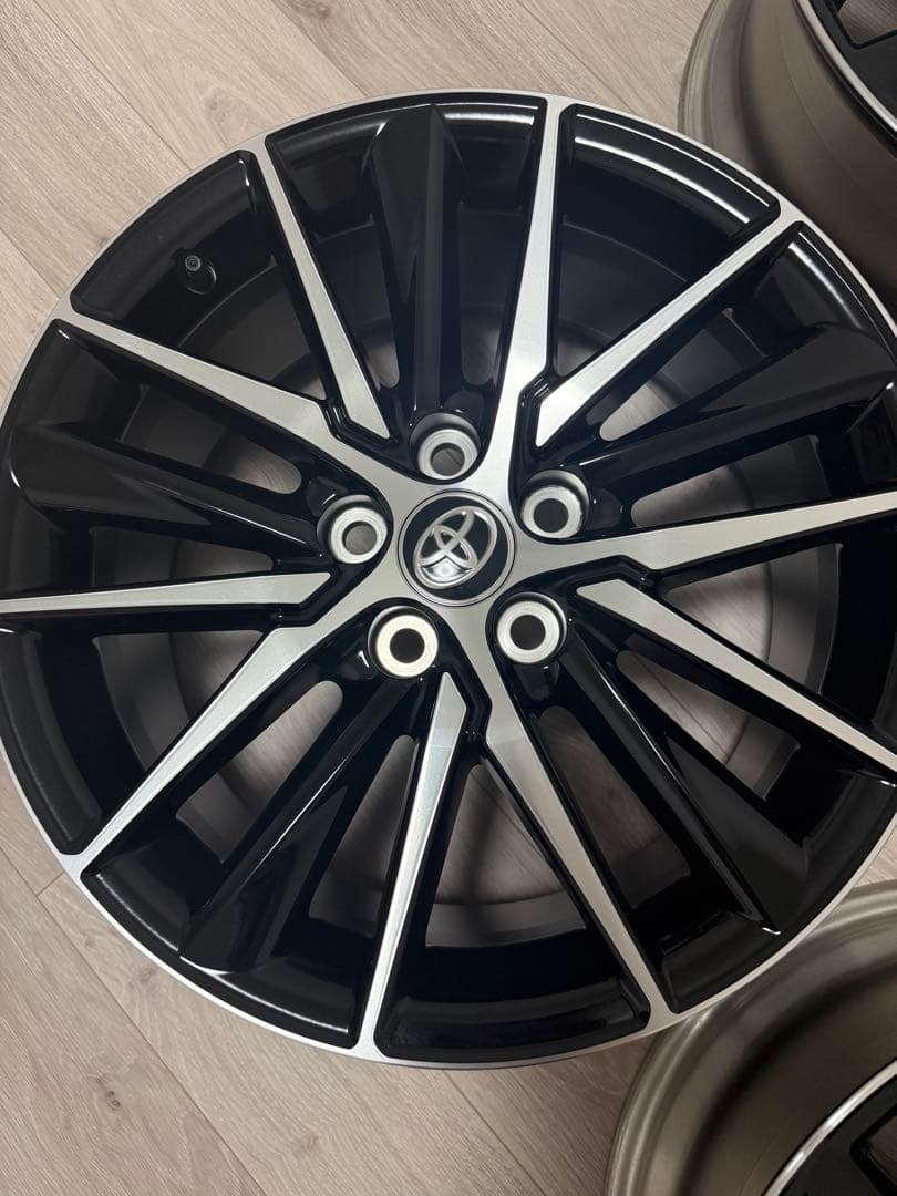 期間限定値下げ70系後期型 カムリ wsレザーパッケージ 純正ホイール