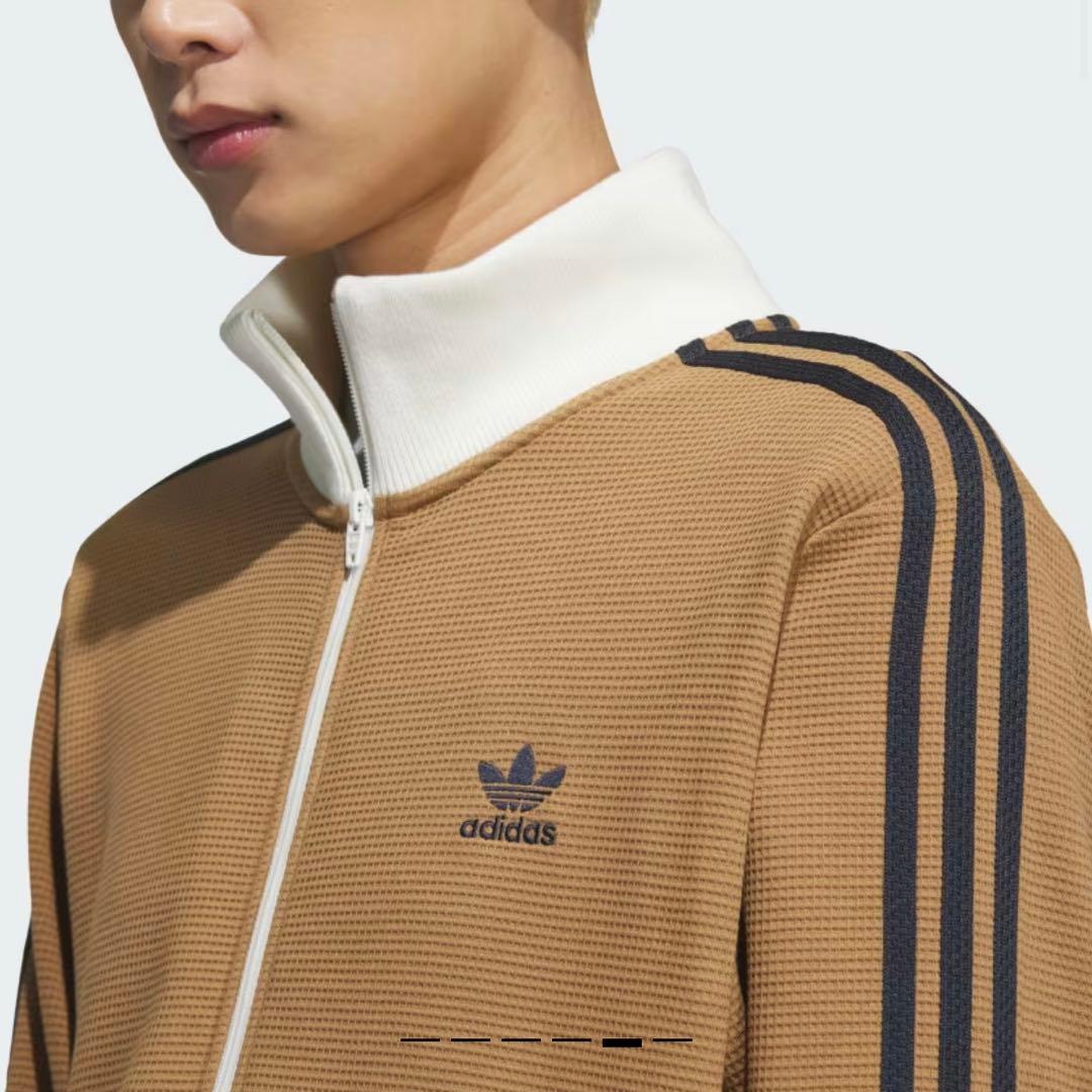 日本未発売カラー2XL茶⭐️adidasアディカラー刺繍 トラックトップ ワッフル