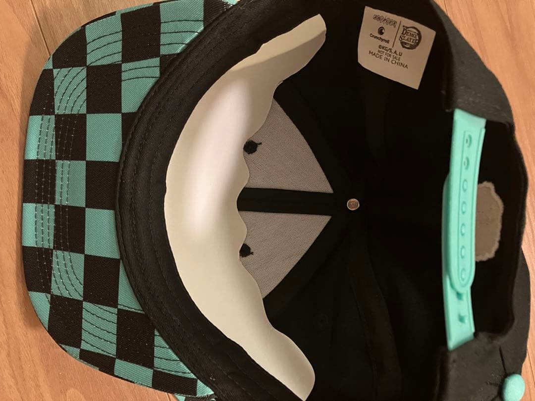 来場者限定鬼滅の刃 炭治郎×Dodgers ドジャース キャップ