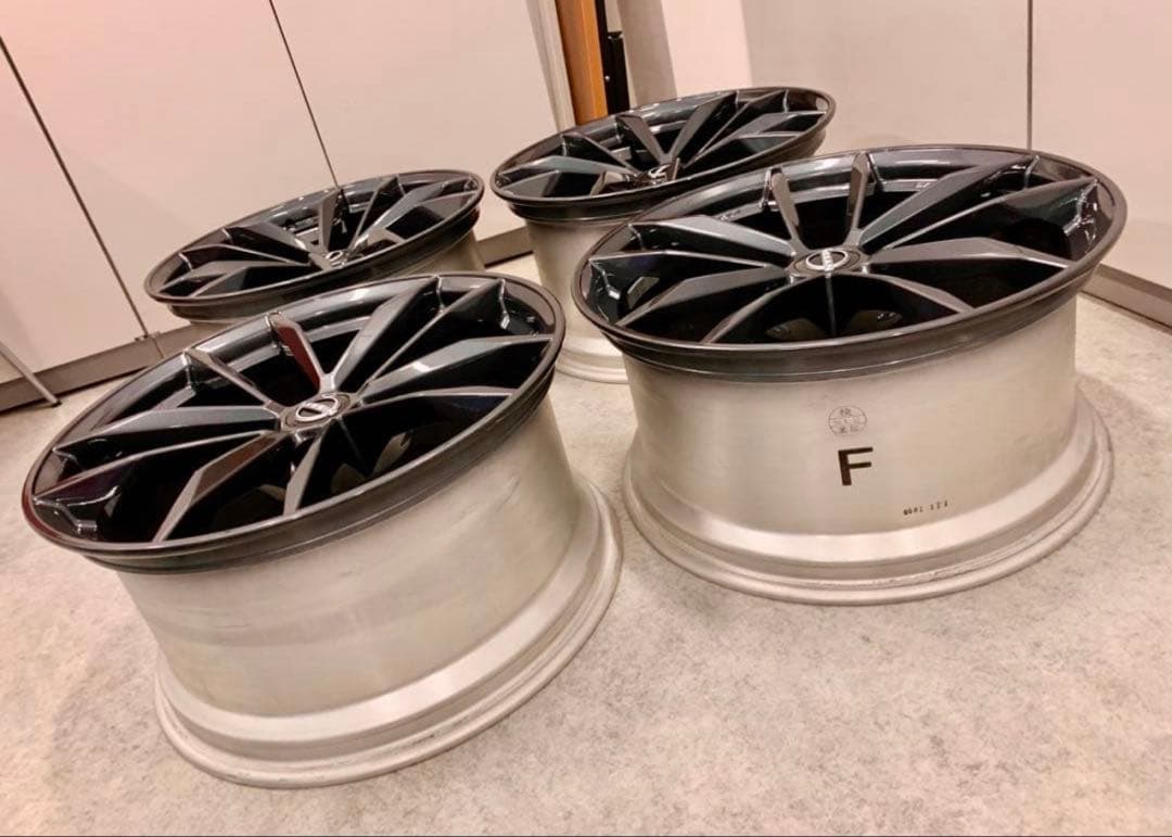 新車外し 日産 フェアレディZ RZ34 純正ホイール 19インチ