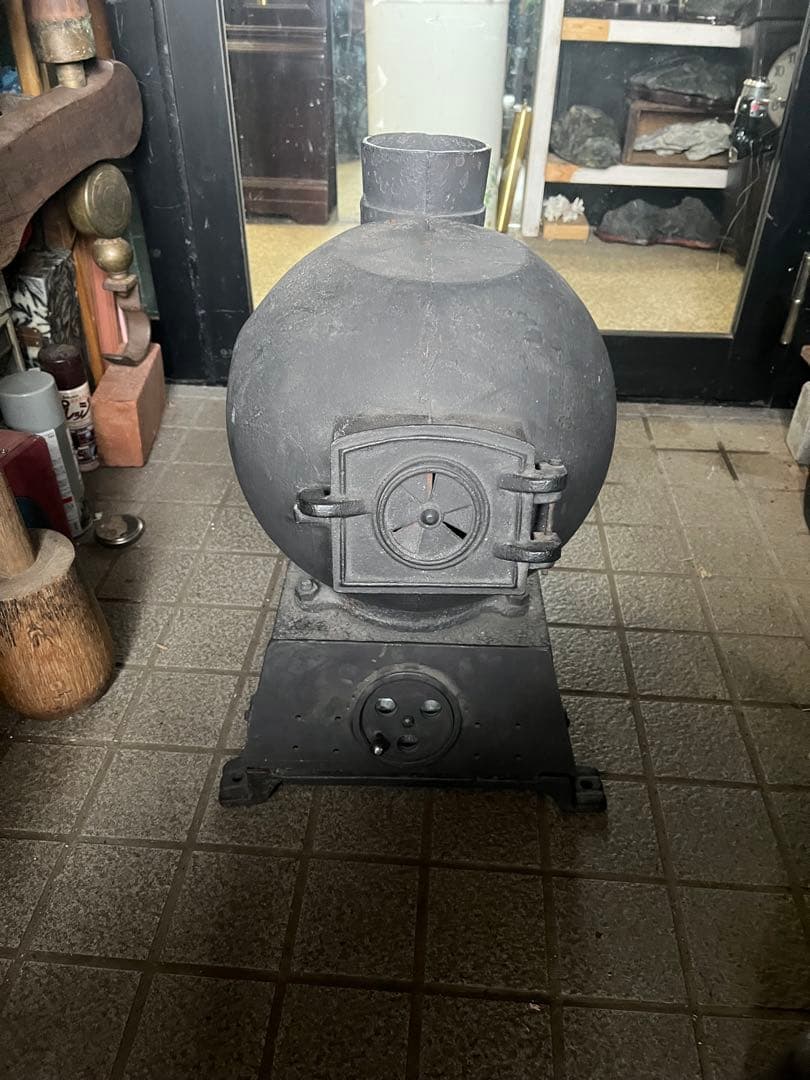 haruです レトロ国鉄ダルマストーブ、 レトロダルマストーブ
