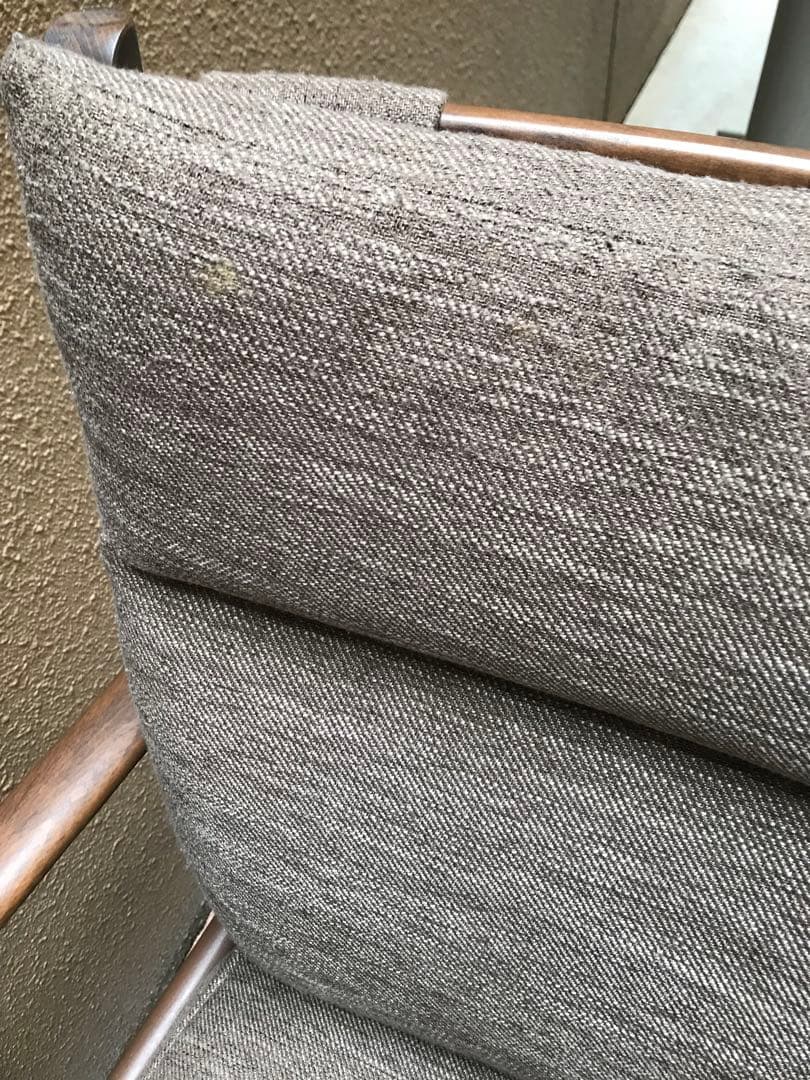 ニトリ Nコレクション C-27M 肘付き　ダイニングチェア　2