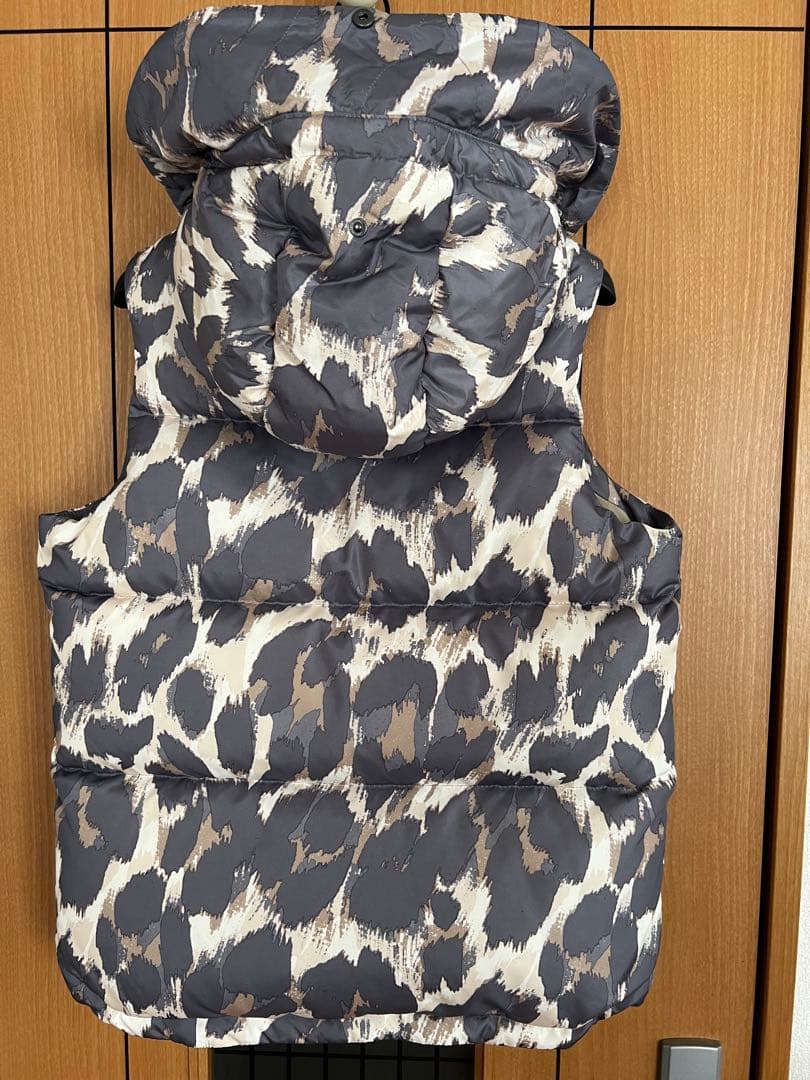COACH アニマルプリント ダウンベスト XS