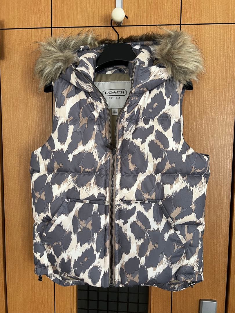 COACH アニマルプリント ダウンベスト XS