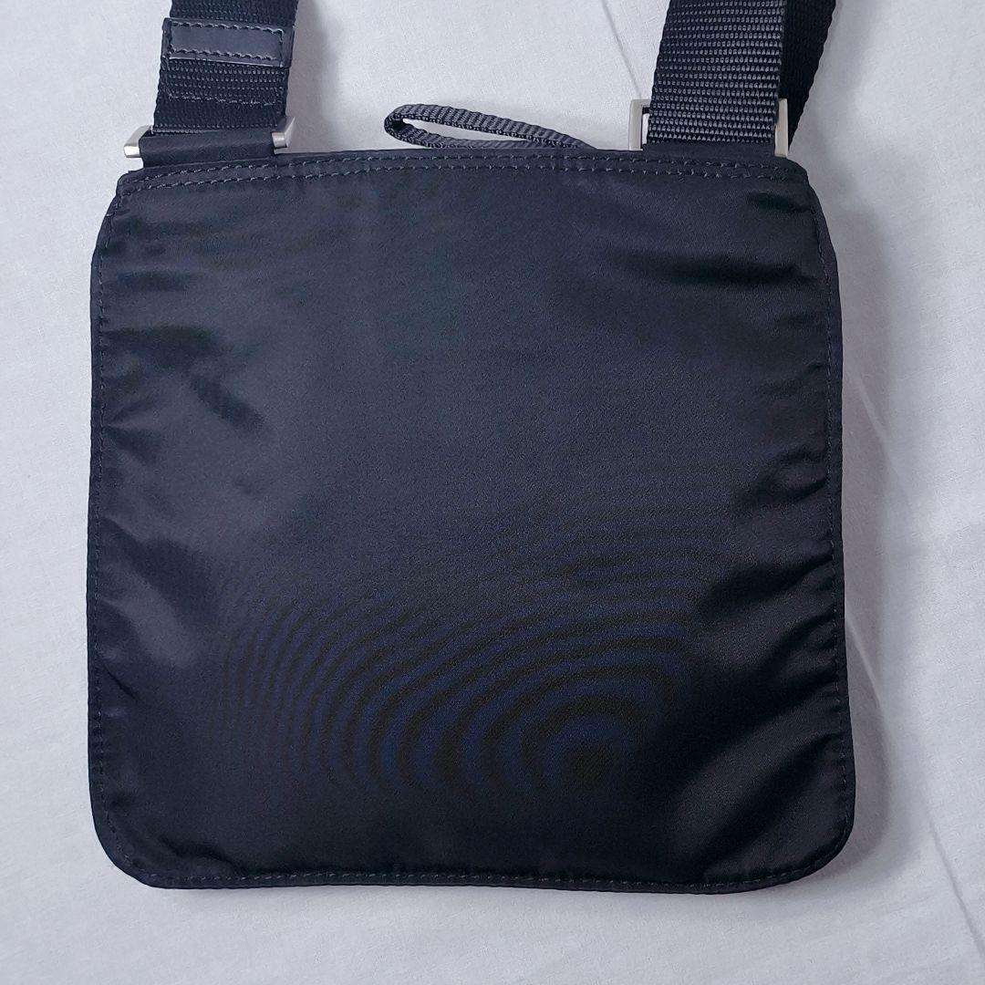 未使用級美品✨️PRADA　プラダ　VELA　ヴェラ　ショルダーバッグ　男女兼用