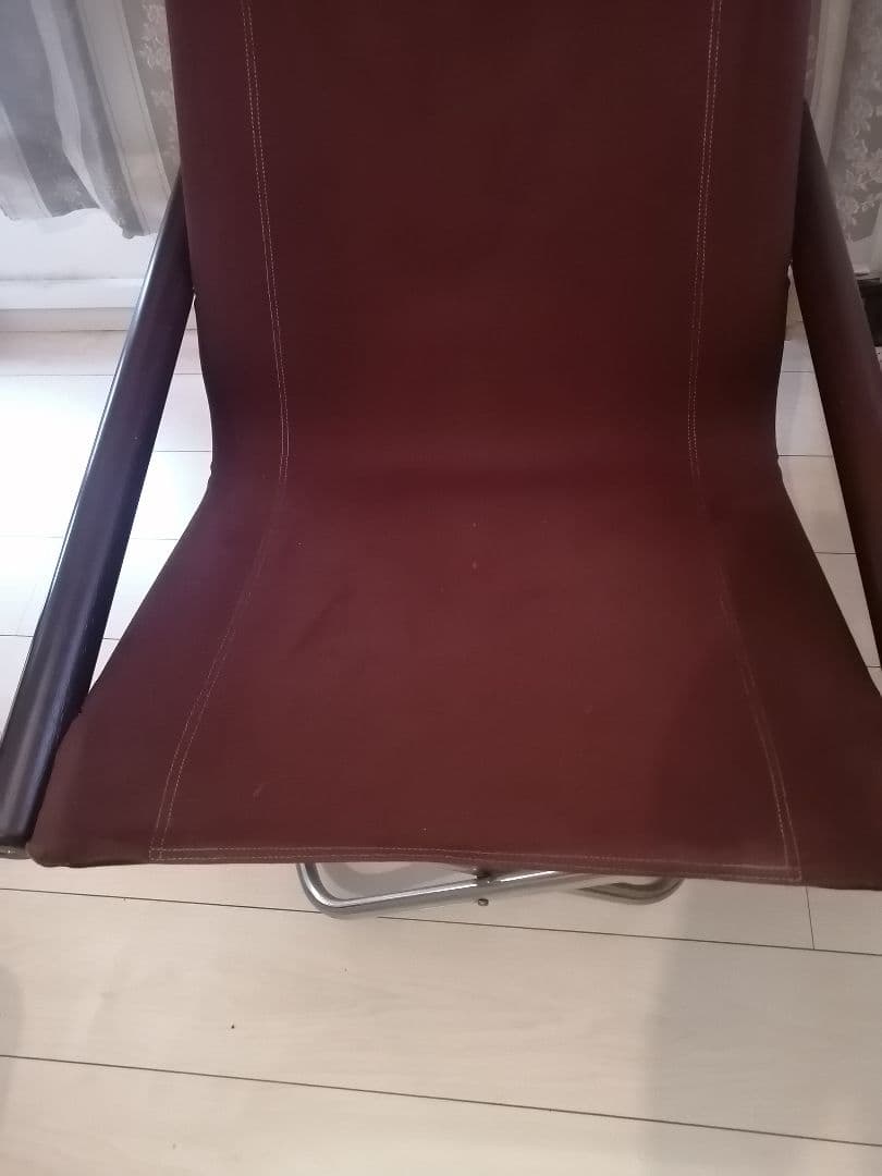 専用ニーチェア