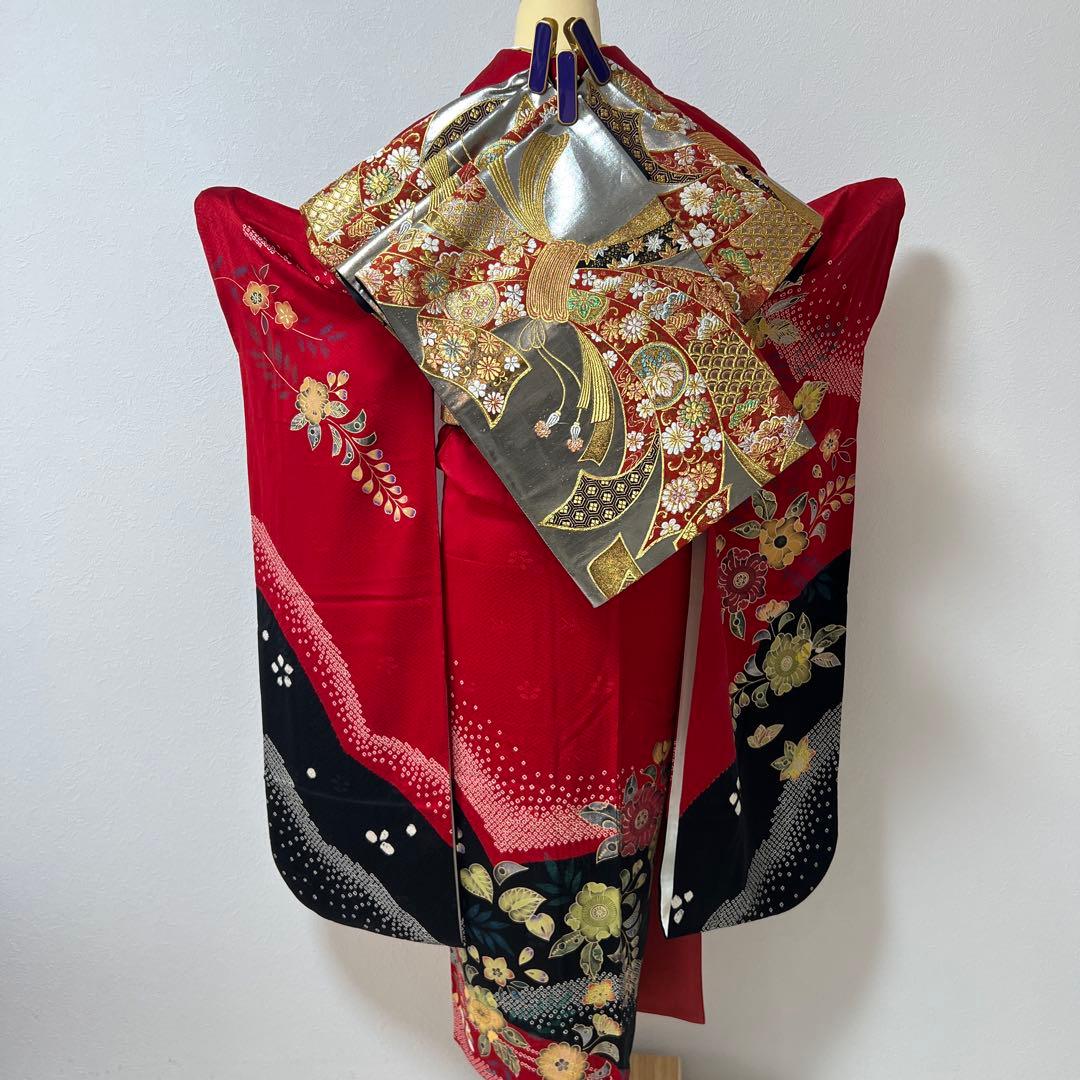 341 振袖フルセット 正絹 赤 黒 金 絞り 辻が花 金彩 駒刺繍 染め分け