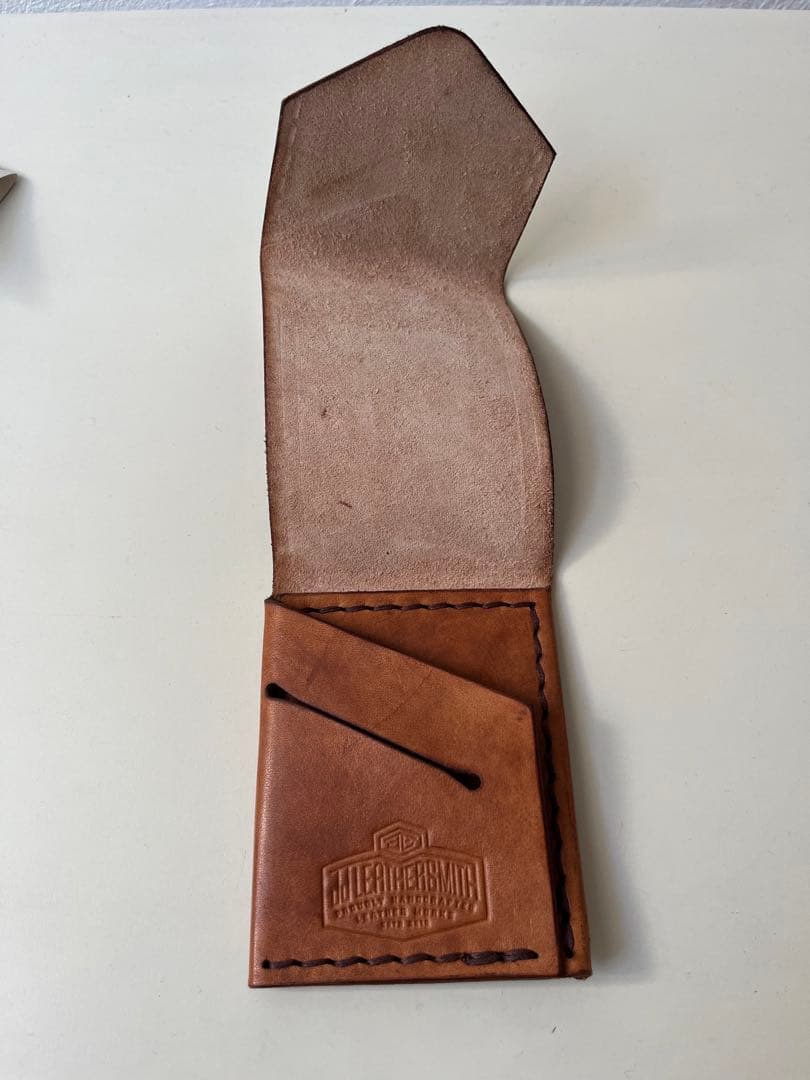 ブラウンレザー マネークリップ　海外製