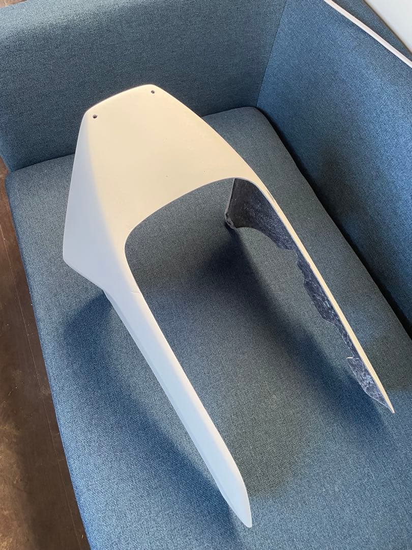 送料無料　CBR400F アンダーカウル　汎用にも