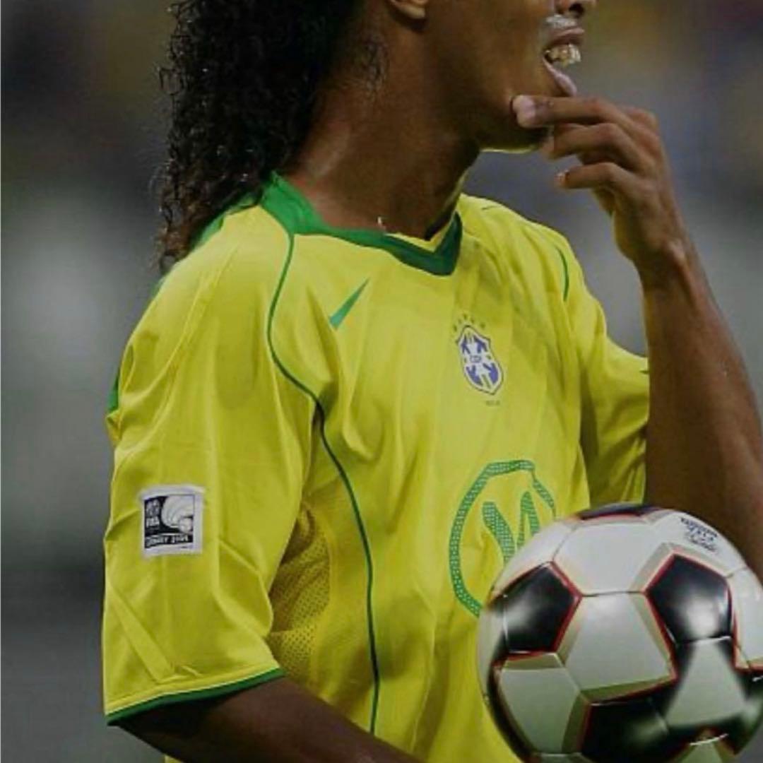 ブラジル代表 2005コンフェデ杯 ロナウジーニョ ユニフォーム