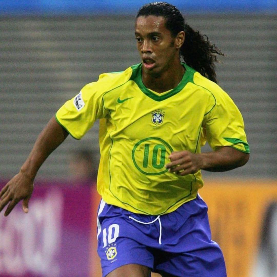 ブラジル代表 2005コンフェデ杯 ロナウジーニョ ユニフォーム