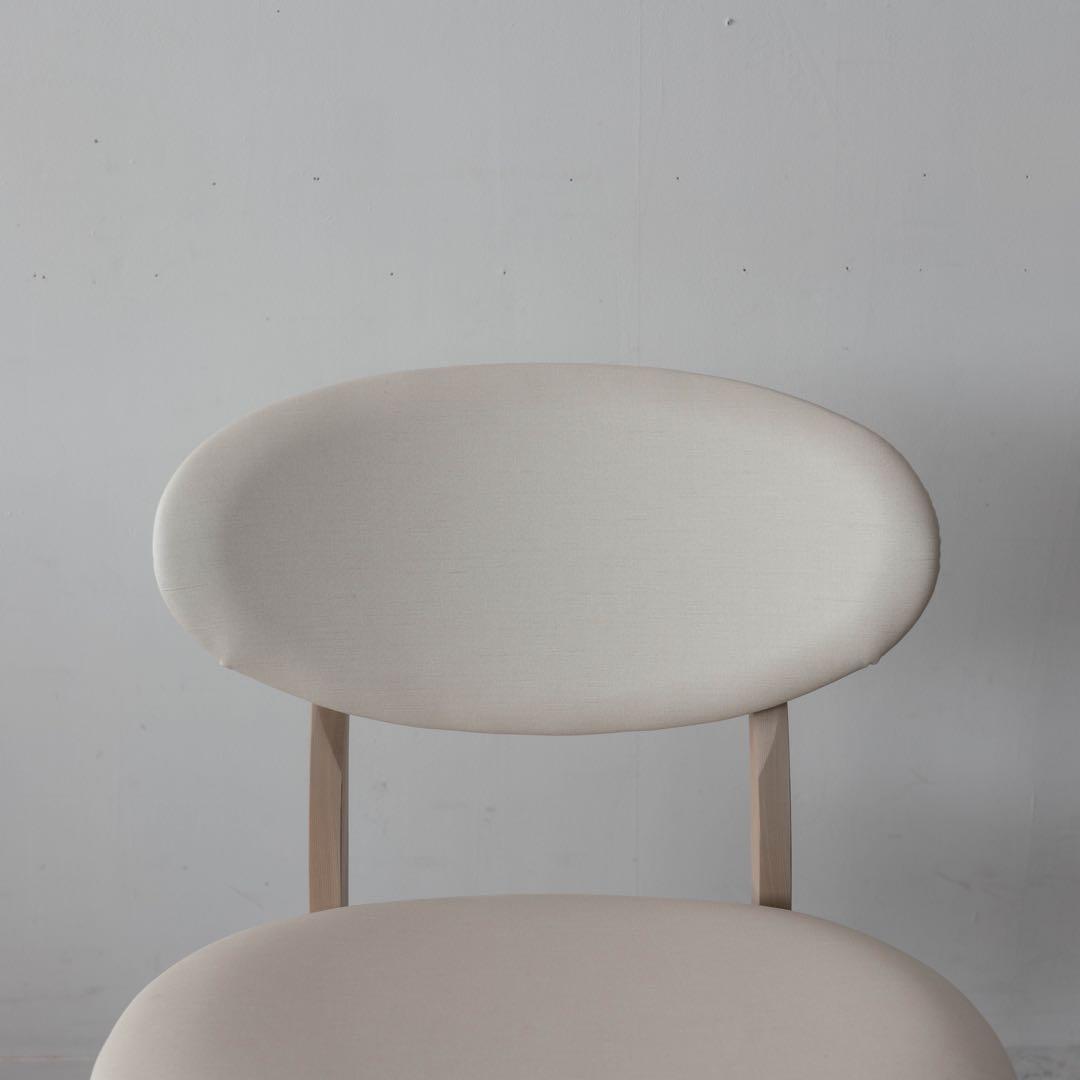 くろ　ダイニングチェア アッシュ材　ホワイトウォッシュ色